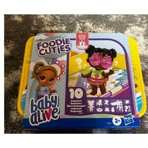 Hasbro Baby Alive Foodie Cutie Surprise Toy (NWT)